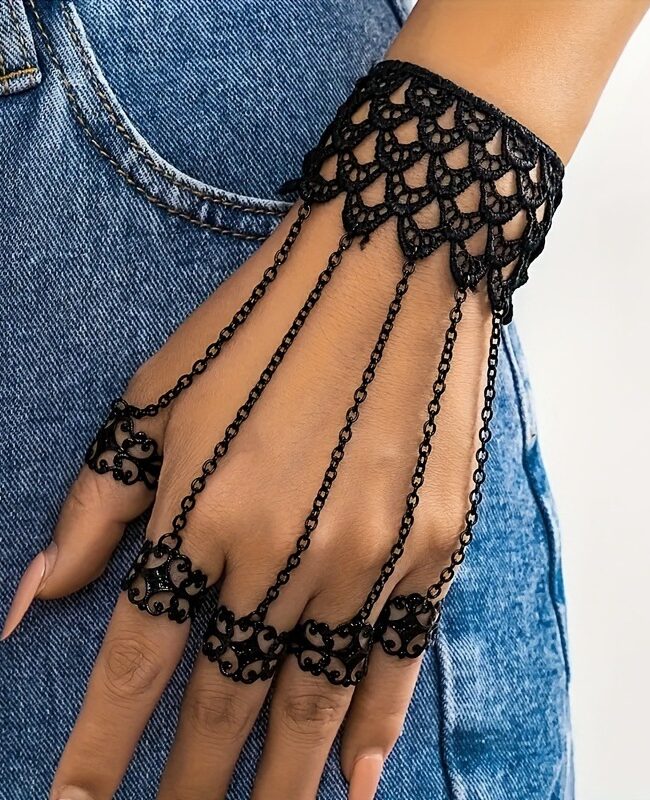 The Diane Gothic Ghost Finger Bracelet Punk Cone Shaped Nail Chain Ring Black – La Rose Couture Jewellery & Accessories