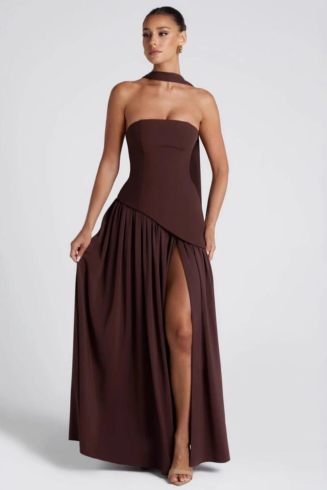 The Prudence Solid Split Dress – La Rose Couture Dresses & Gowns