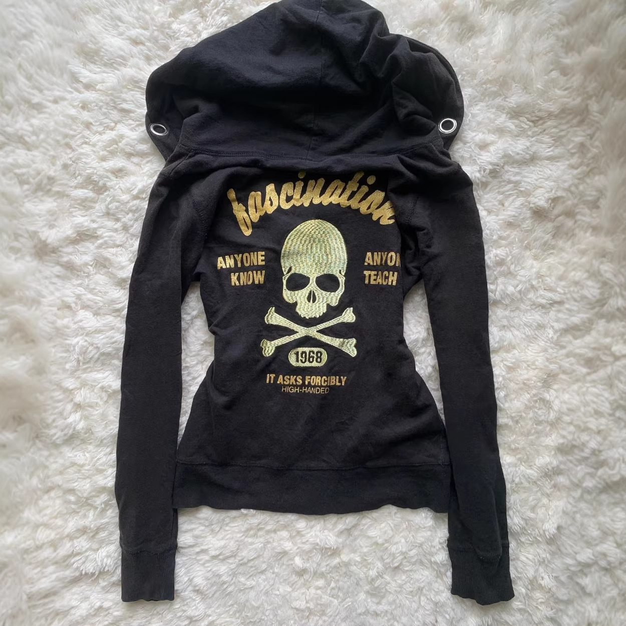 Retro Zip-Up Hoodie with Skull Embroidery - Image 3