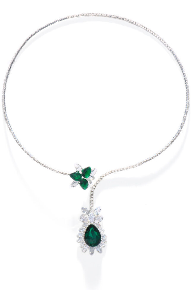 The Noemie Leaf Motif Luxury Zircon Clavicle Necklace Detail – La Rose Couture Jewellery & Accessories