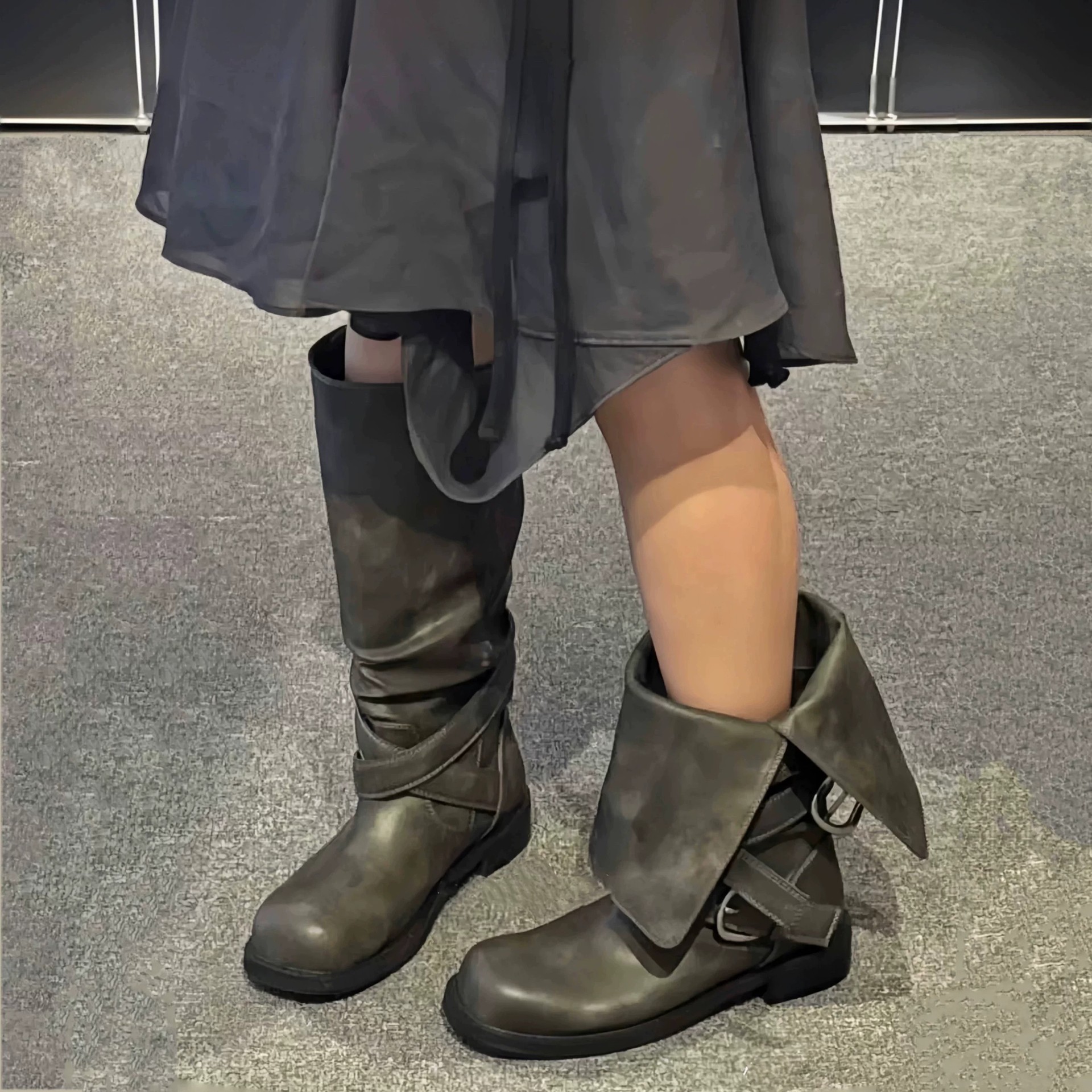 Womens Foldable Belt Buckle Boots
