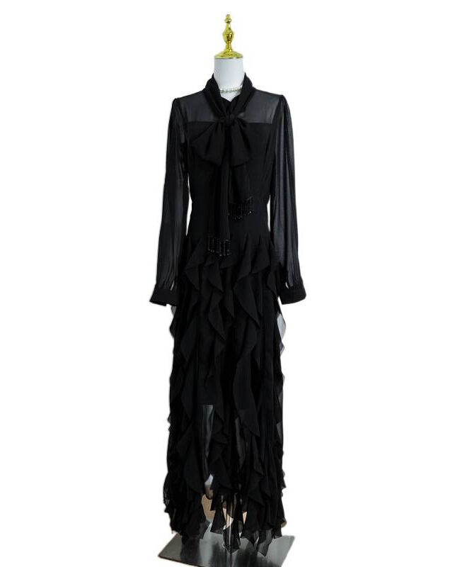 The Morgane Fringed Elegant Fishtail Skirt Detail – La Rose Couture Trousers & Skirts