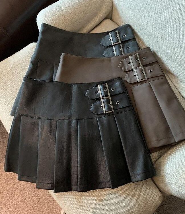 The Nina High Waist Pleated Pu Skirt – La Rose Couture Trousers & Skirts