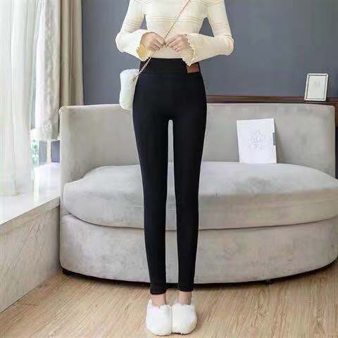 Fleece Lined Leather Label Leggings for Women - Image 3