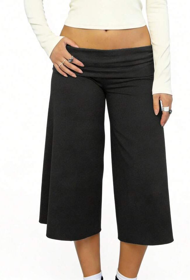 The Camille Foldover Waist Wide Leg Cropped Pants Detail – La Rose Couture Trousers & Skirts