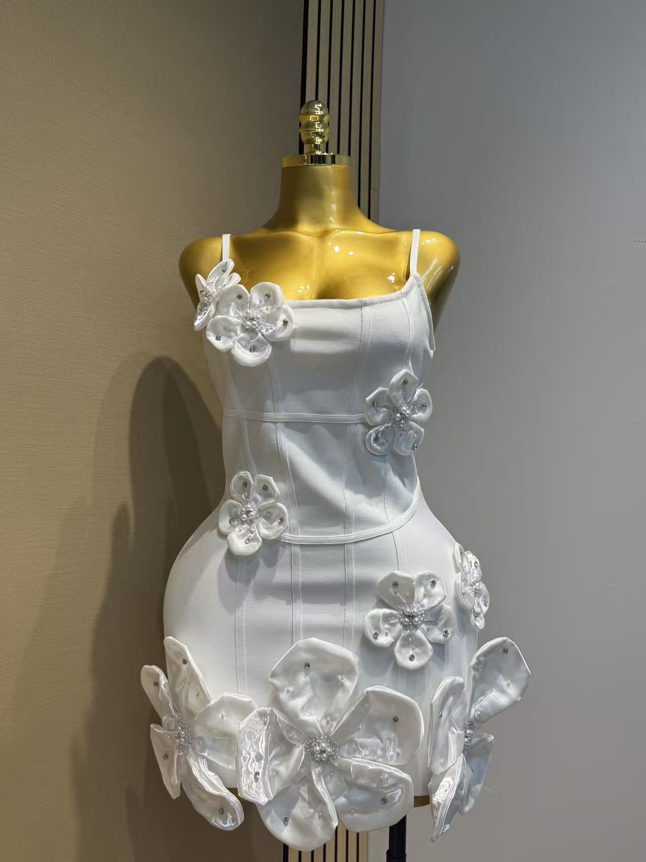 Women's strapless dress - Image 5