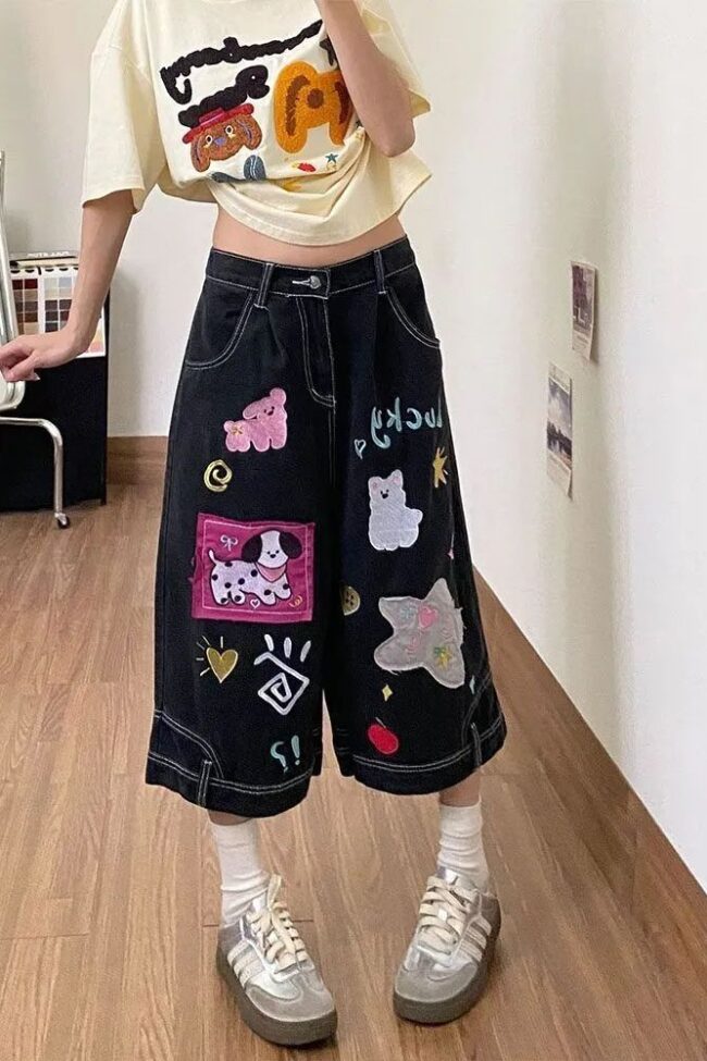 The Yvette Embroidered Denim Wide Leg Cropped Pants Detail – La Rose Couture Trousers & Skirts