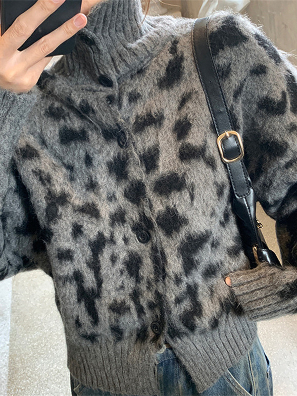 Retro Leopard Print Knit Cardigan - Image 2