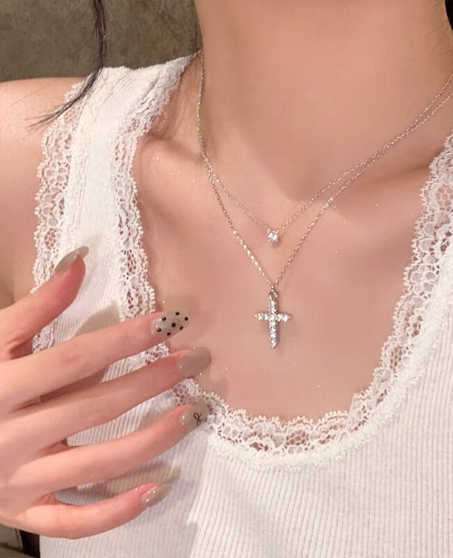 The Daphne Zirconium Cross Necklace Detail – La Rose Couture Jewellery & Accessories