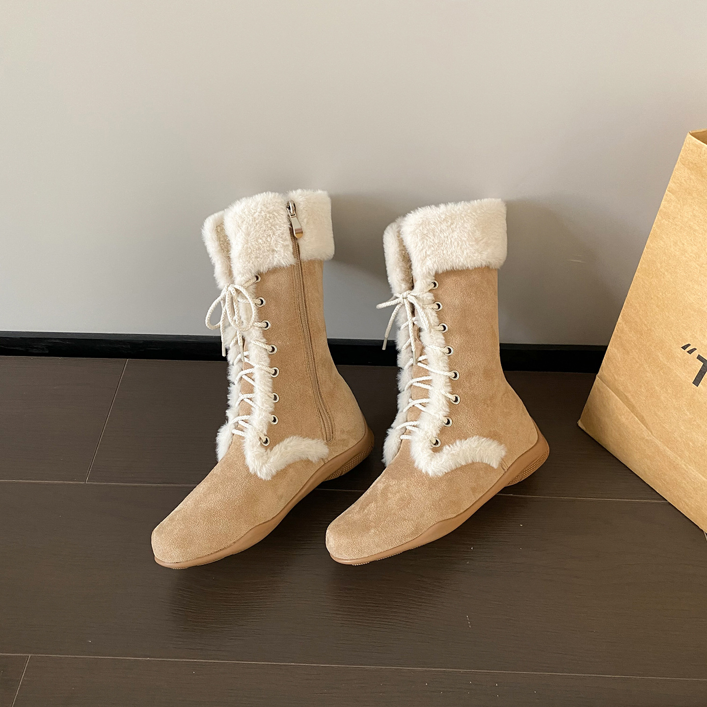 Cream flat-bottomed high-heeled padded warm mid-calf boots - Image 4