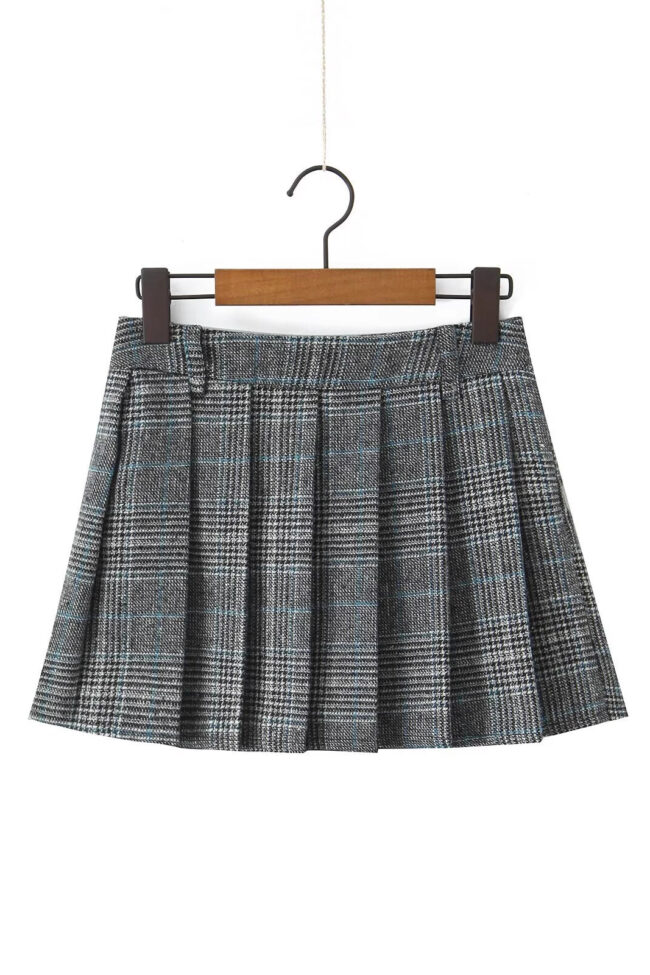 The Genevieve Pleated Skirt Plaid Anti Running Detail – La Rose Couture Trousers & Skirts
