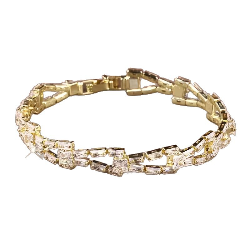 Zircon Hollow Chain Bracelet - Image 4