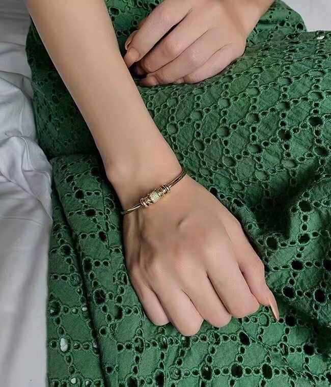 The Ophelie Adjustable Open Waist Copper Alloy Bracelet Detail – La Rose Couture Jewellery & Accessories