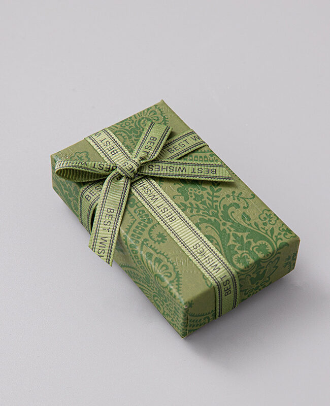 The Ines Retro Light Luxury Printed Paper Jewelry Gift Box with Bow for Necklace Ring Detail – La Rose Couture Jewellery & Accessories