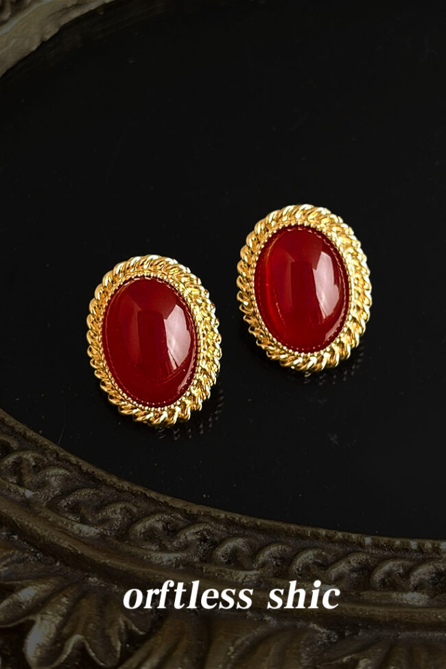 French Vintage Gold Plated Wine Red Oval Resin Stud Earrings – La Rose Couture Jewellery & Accessories