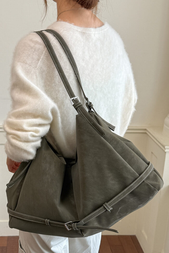 The Marlene Retro Commuter Tote Bag Detail – La Rose Couture Handbags & Clutches