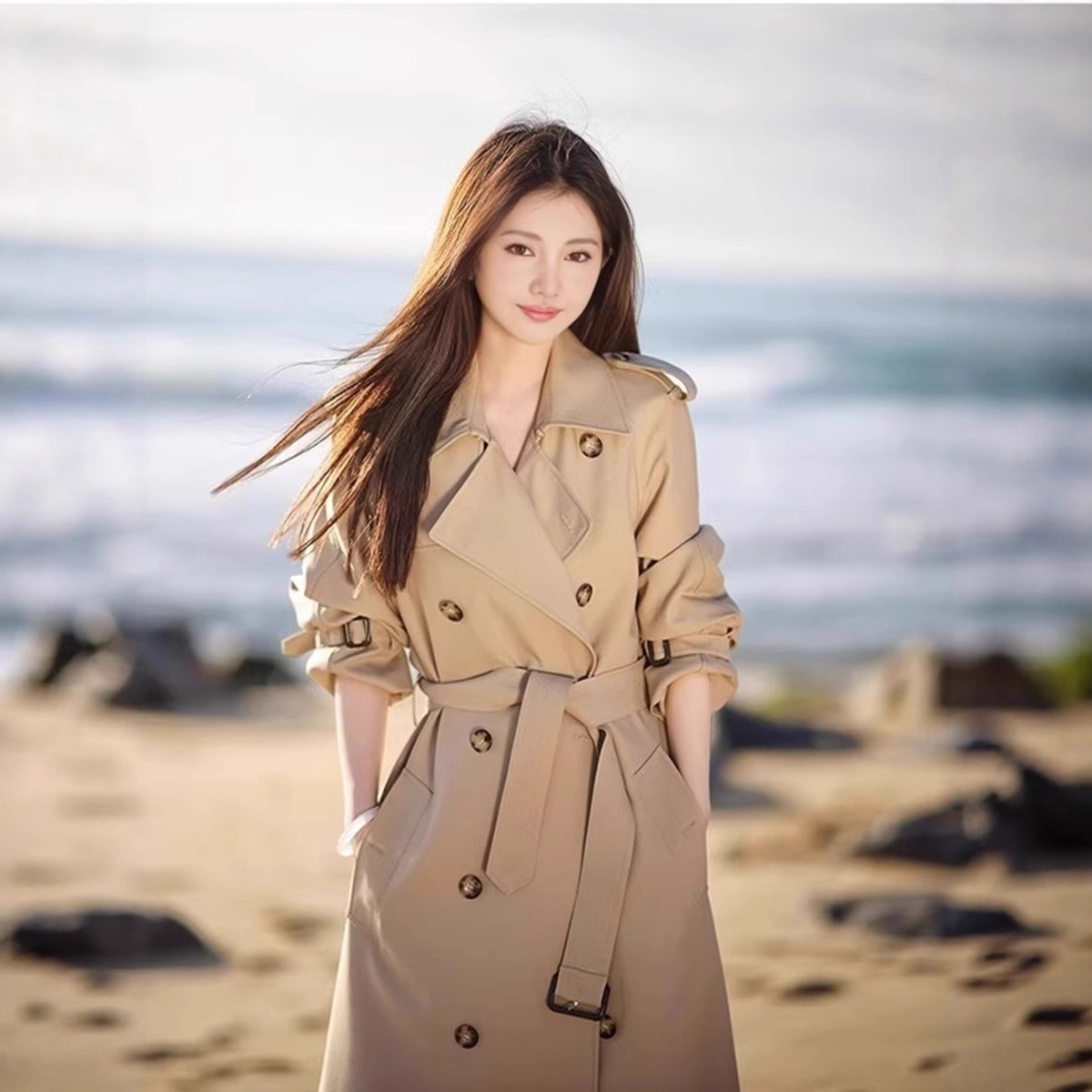 Women's mid-length windbreaker jacket - Image 2