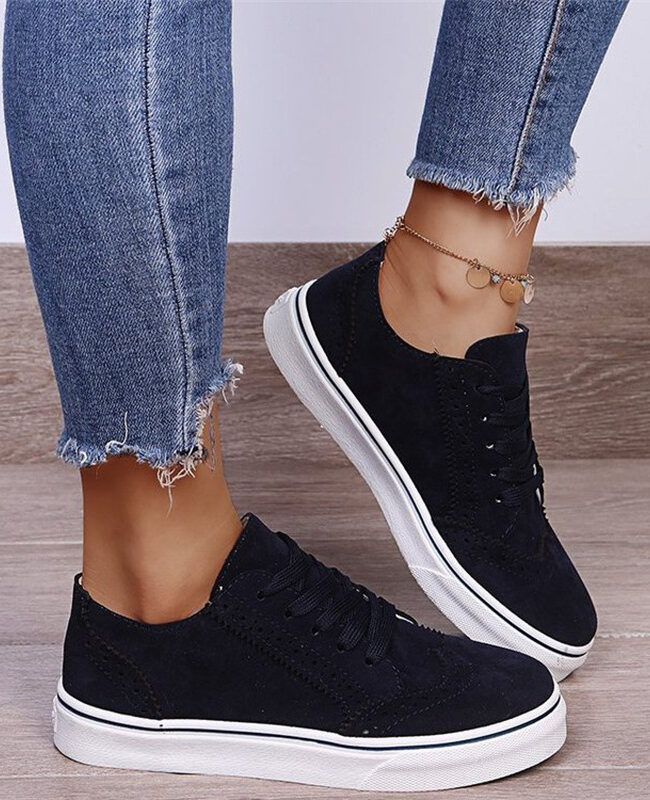 The Daphne Casual Lace Up Flat Sole Shoes Detail – La Rose Couture Shoes & Footwear