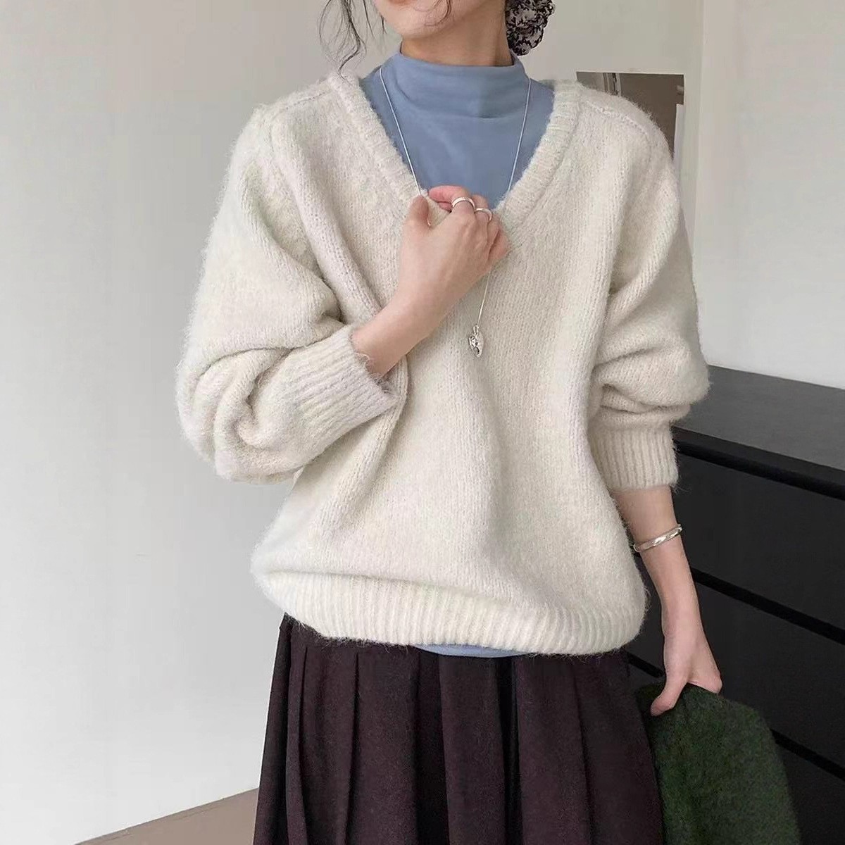 Solid Color V-Neck Knitted Pullover Long Sleeve Loose Fit Sweater for Women - Image 5