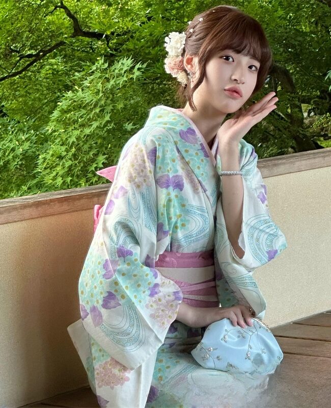 The Laure Light Blue Long Kimono Yukata Dress with Girdle and Fan Headdress Detail – La Rose Couture Dresses & Gowns