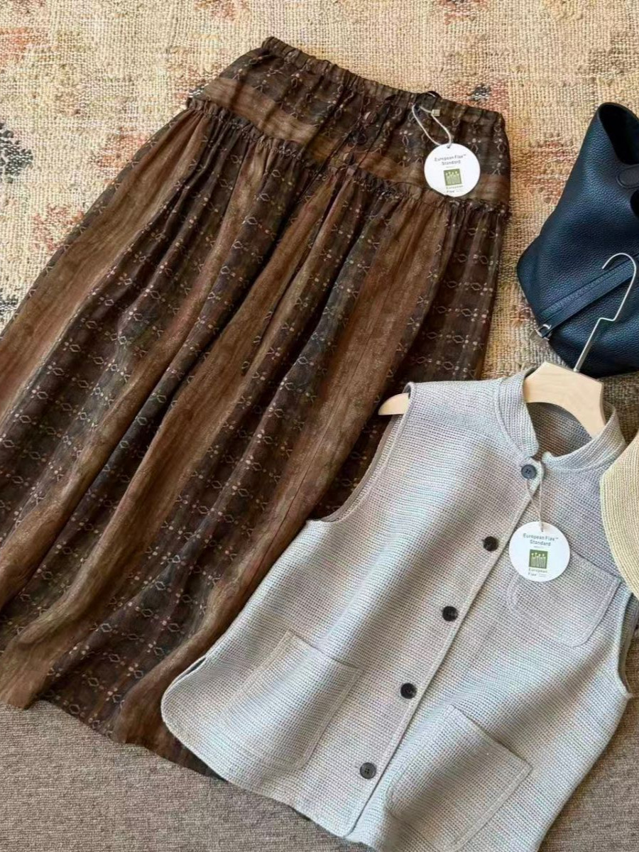 Women's Vintage Geometric Print Linen A-Line Skirt - Image 5