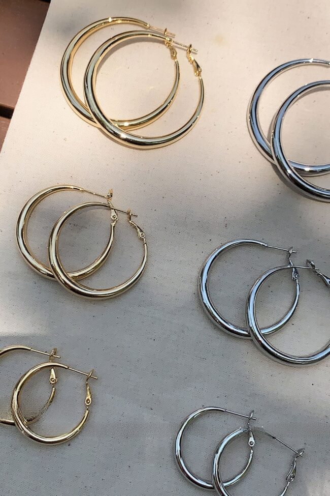 The Therese Classic Hoop Earrings 925 Silver Post Minimalist Geometric Detail – La Rose Couture Jewellery & Accessories