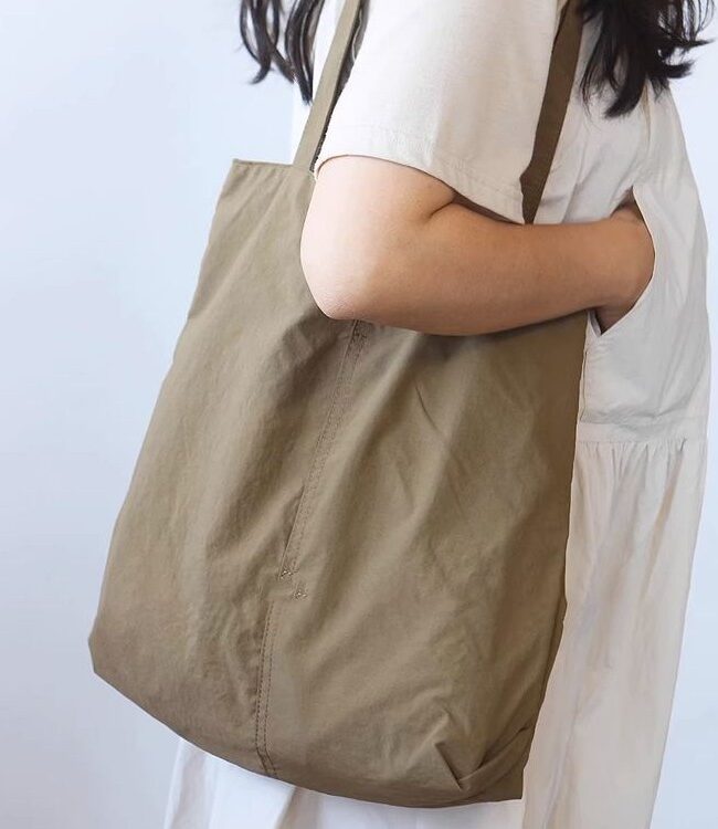 The Estelle Japanese Style Lightweight Nylon Shoulder Tote Bag – La Rose Couture Handbags & Clutches