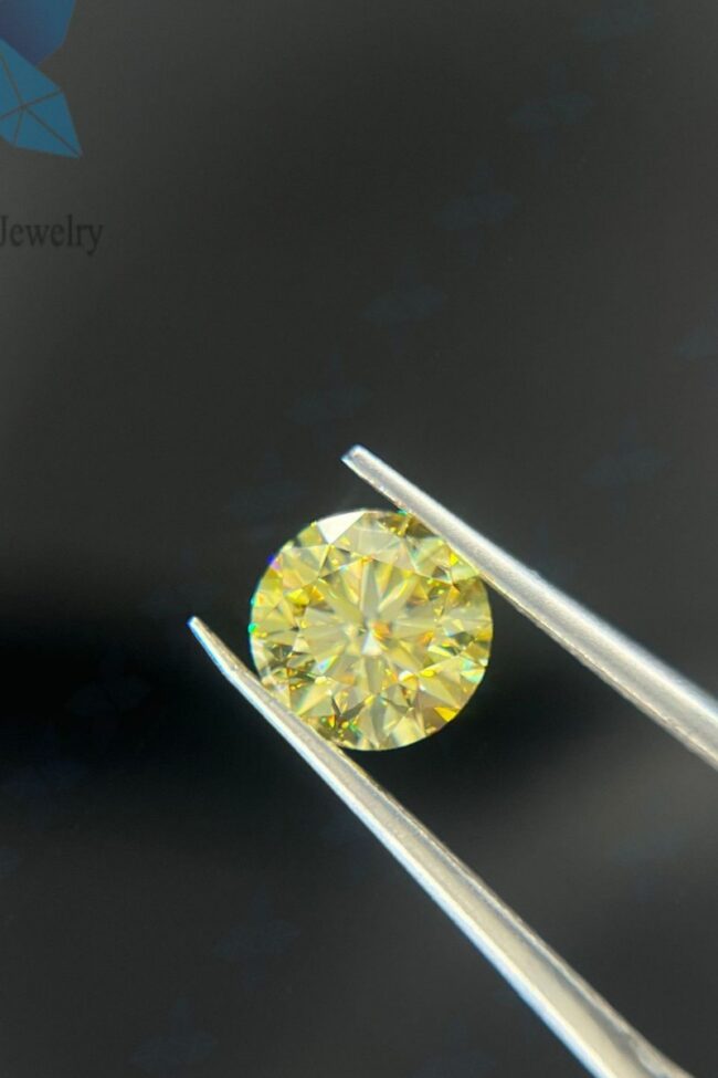The Pascaline Lab Grown Round Yellow Diamond – La Rose Couture Jewellery & Accessories