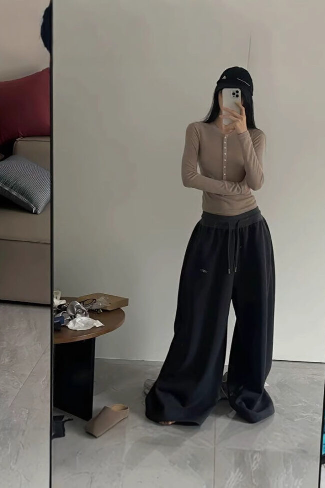 The Jacqueline Casual Retro Wide Leg Loose Hip Hop Streetwear Trousers Detail – La Rose Couture Trousers & Skirts