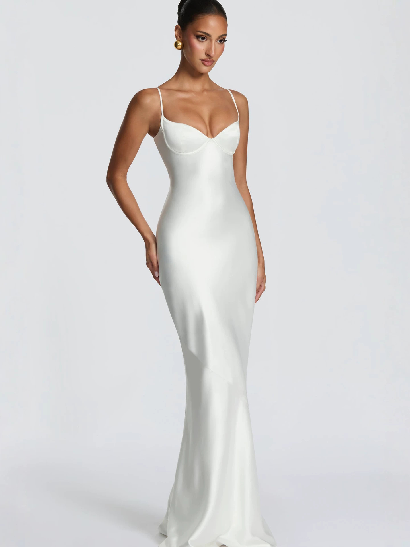 Elegant Satin Spaghetti Strap Mermaid Hem Long Dress - Image 3