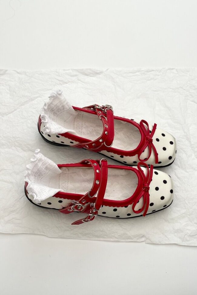 The Leonie Bow Decor Mary Jane Shoes Detail – La Rose Couture Shoes & Footwear