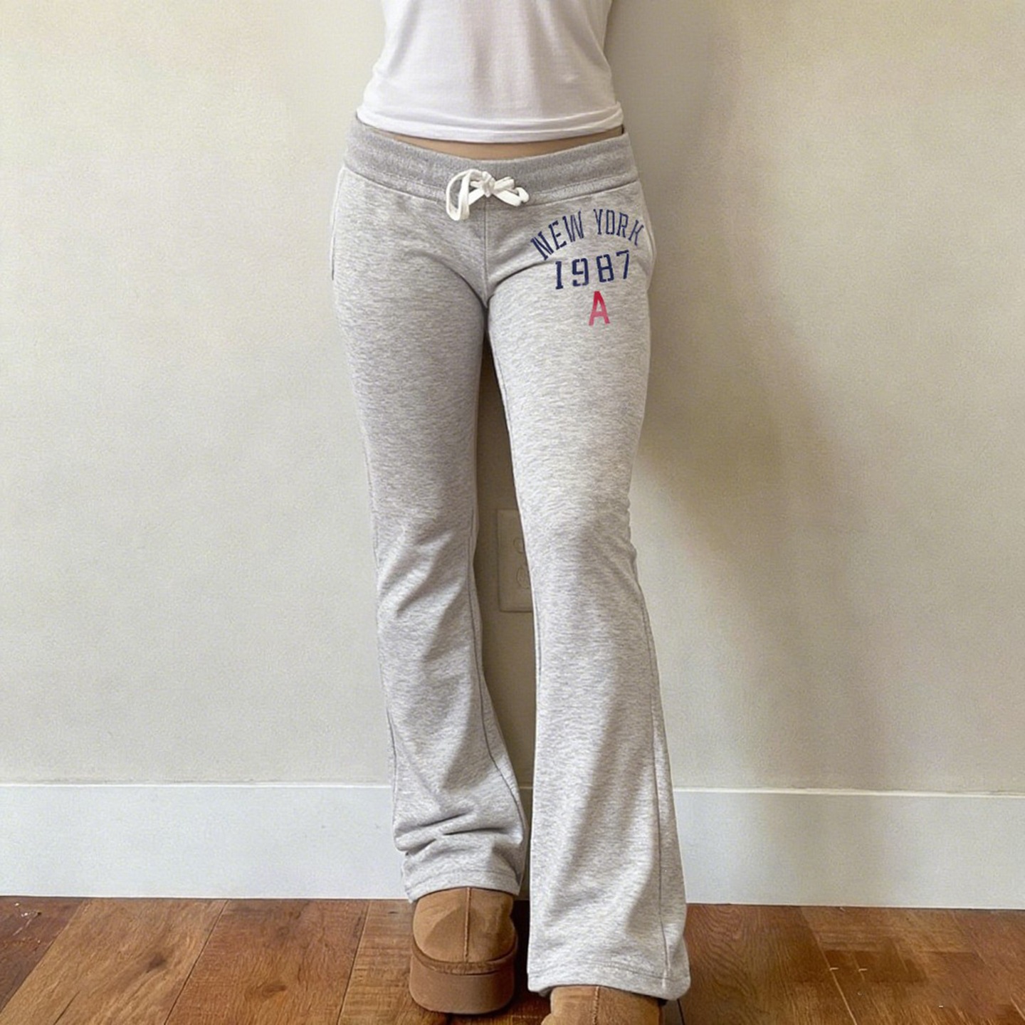Women Low Rise Flared Pants - Image 5