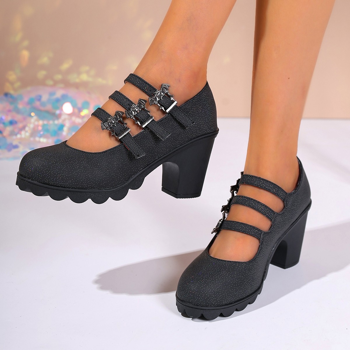 Thick-soled square-toe flat-top strap-covered high-heeled sandals - Image 3