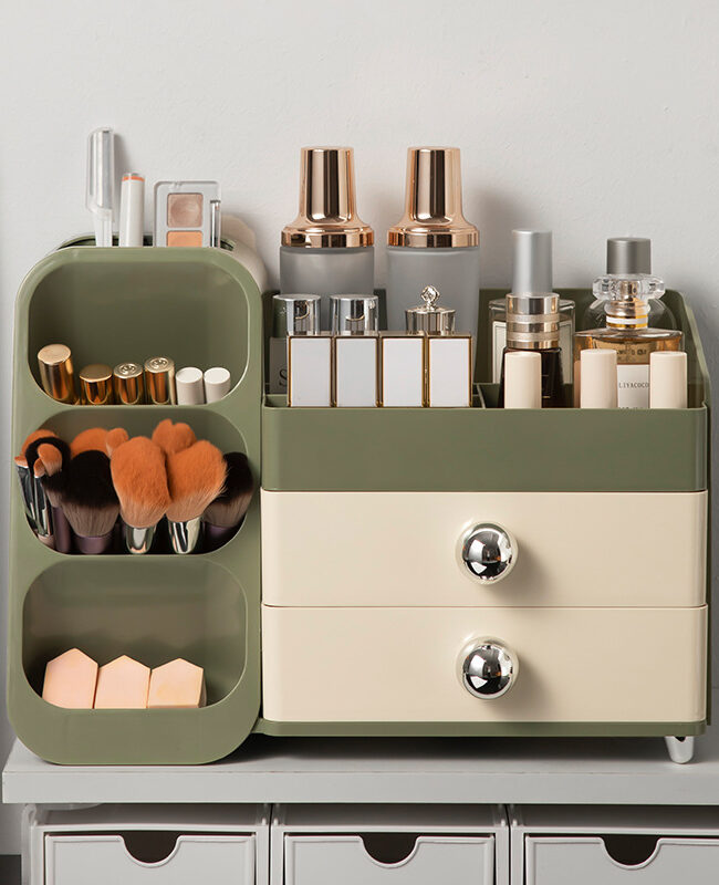The Colette Multi Compartment Cosmetic Organizer Storage Box Detail – La Rose Couture Handbags & Clutches