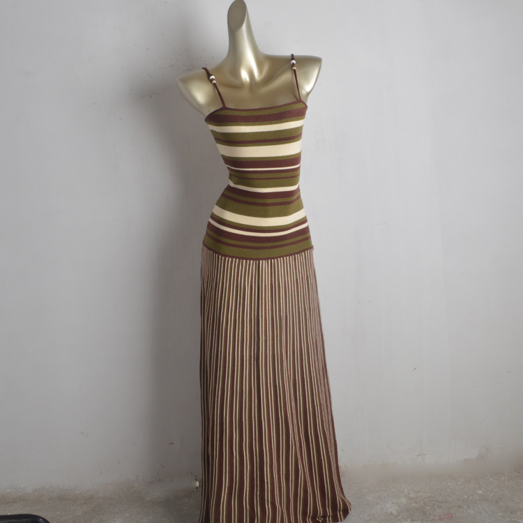 Summer High-End Fashion Knitted Color-Block Striped Pleated Spaghetti Strap Dress