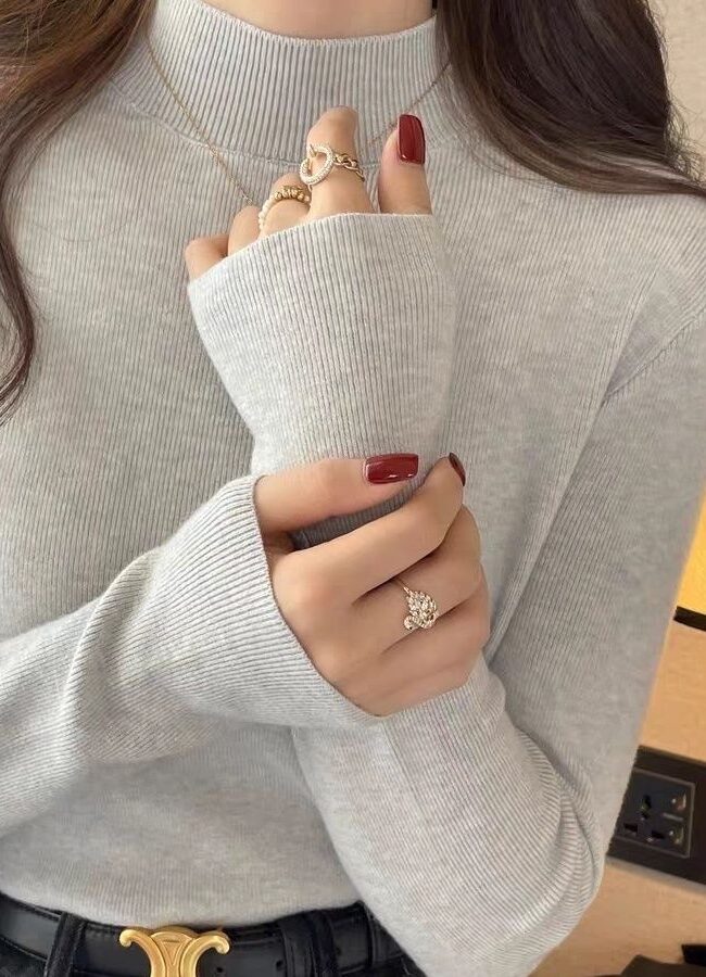 The Lucile Half Turtleneck Slim Fit Sweater Detail – La Rose Couture Coats & Jackets
