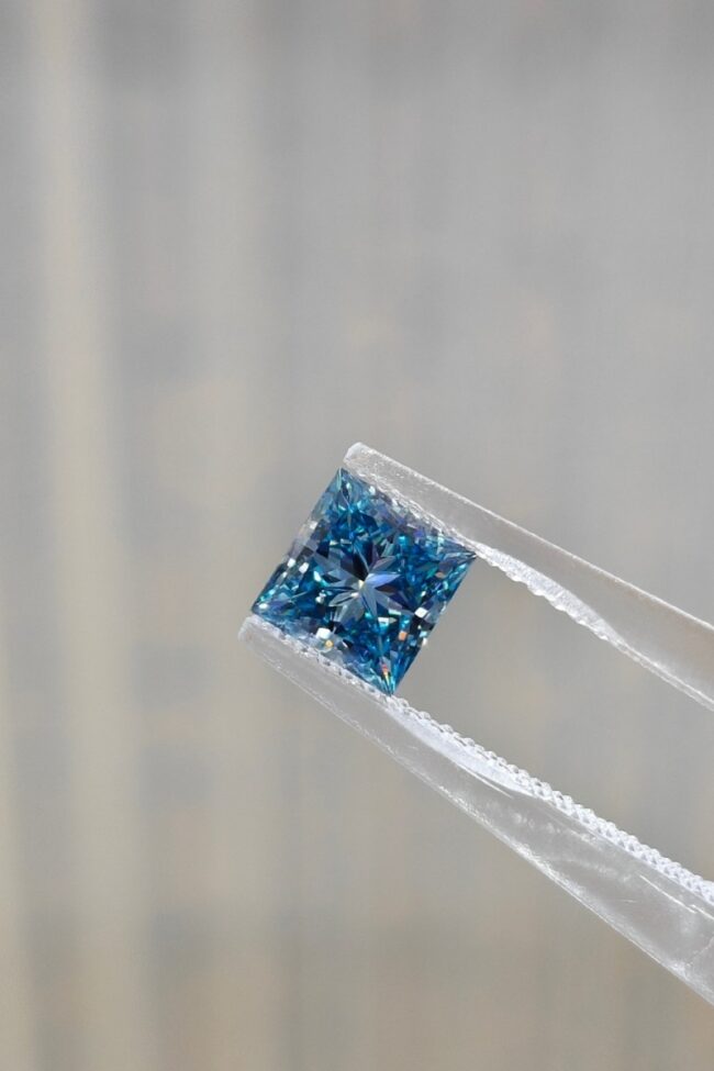The Cyrielle Igi Certified Princess Cut Royal Blue Laboratory Grown Loose Diamond Detail – La Rose Couture Jewellery & Accessories