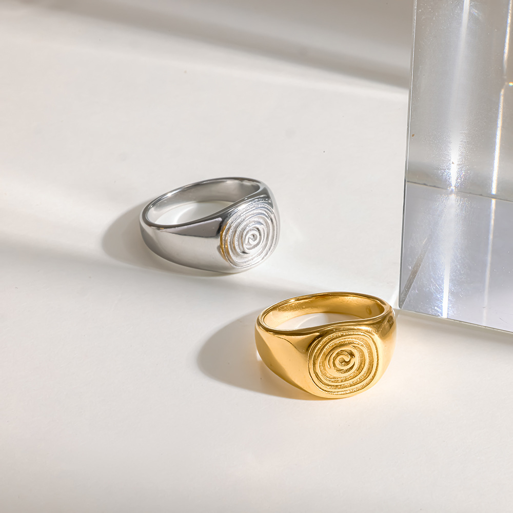 spiral fingerprint stamp ring - Image 4