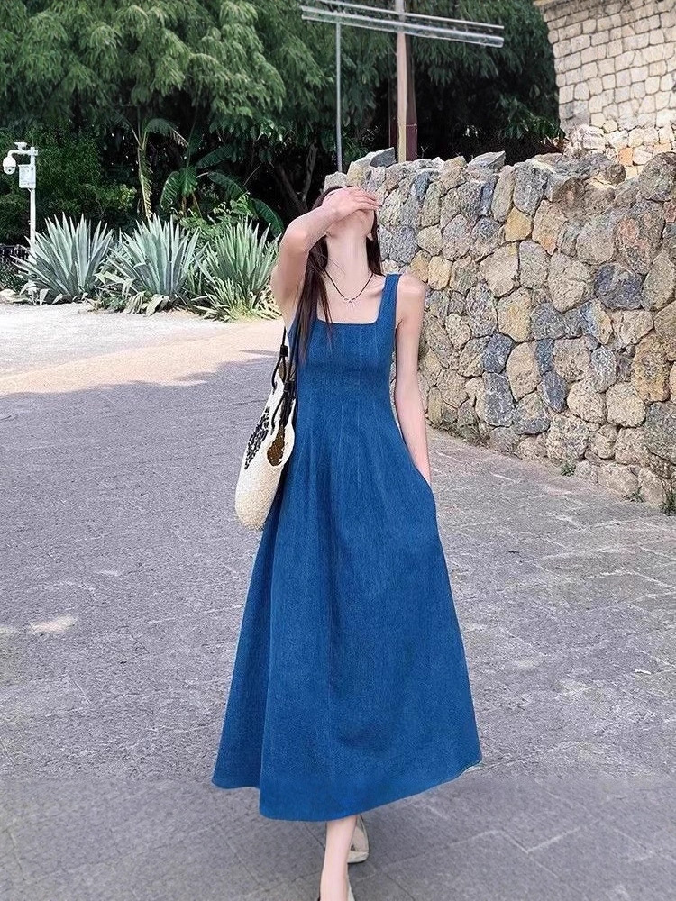 Denim dress - Image 4