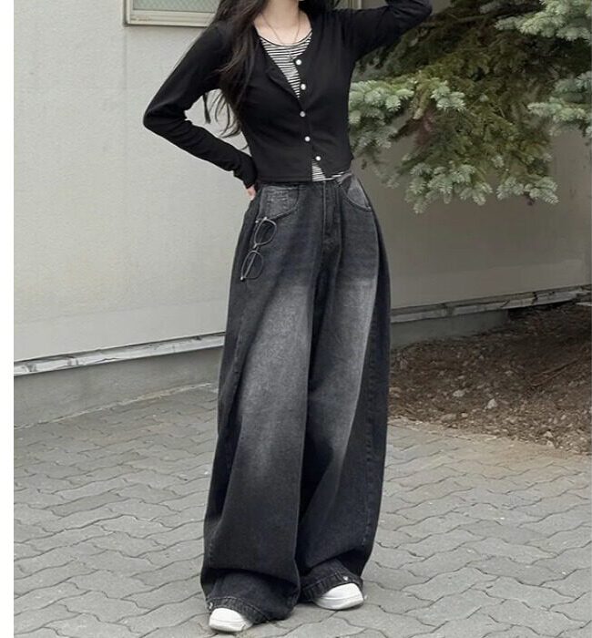 The Celine Vintage Washed Wide Leg Jeans with Ankle Button Detail Detail – La Rose Couture Trousers & Skirts