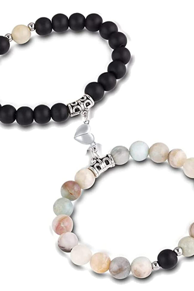 The Veronique Magnetic Heart Clasp Couple Bracelet Detail – La Rose Couture Jewellery & Accessories