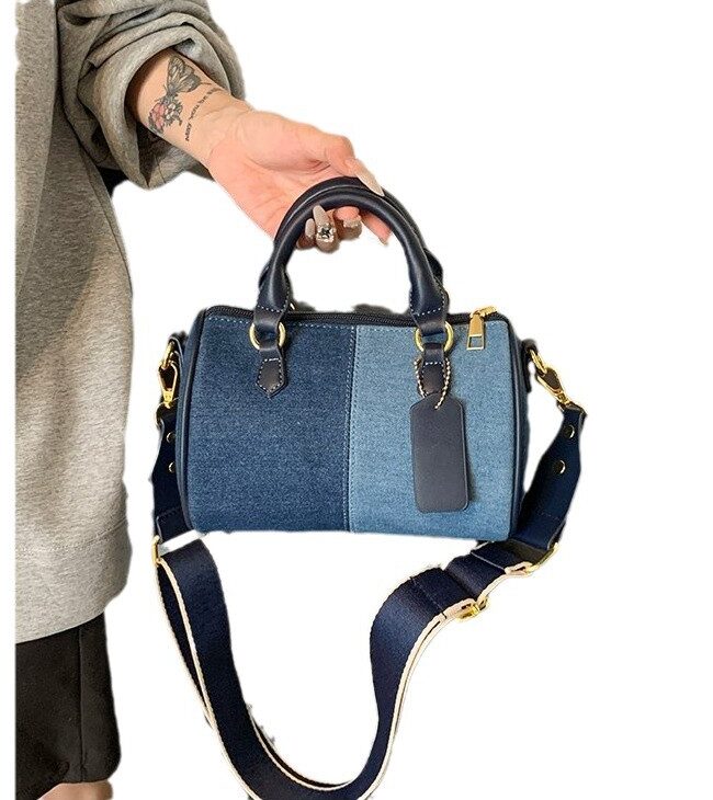 The Carine Single Shoulder Pillow Bag Detail – La Rose Couture Handbags & Clutches