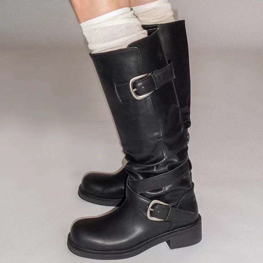 Womens Foldable Belt Buckle Boots - Image 5