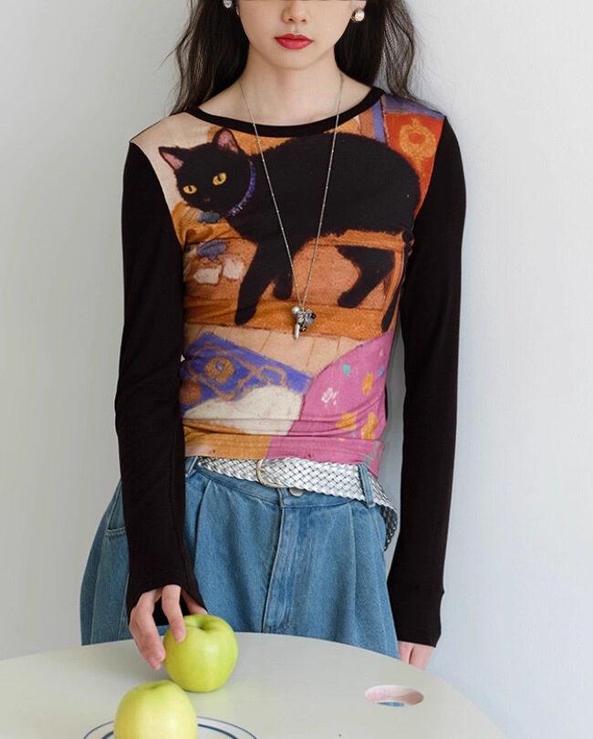 The Victoire Printed Slim Fit Long Sleeve T Shirt Detail – La Rose Couture Tops & Blouses
