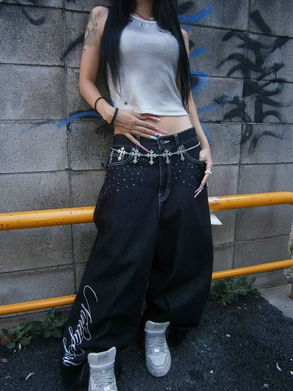 Embroidered Angel Wings Denim Pants - Image 3