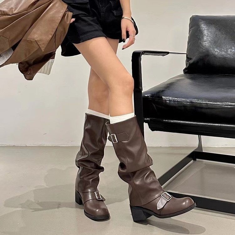 Womens Thick Heel Knee High Boots - Image 5