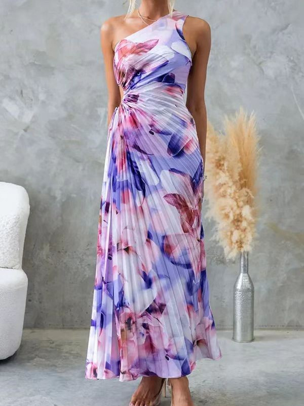Elegant One-Shoulder Pleated Long Dress - Image 2