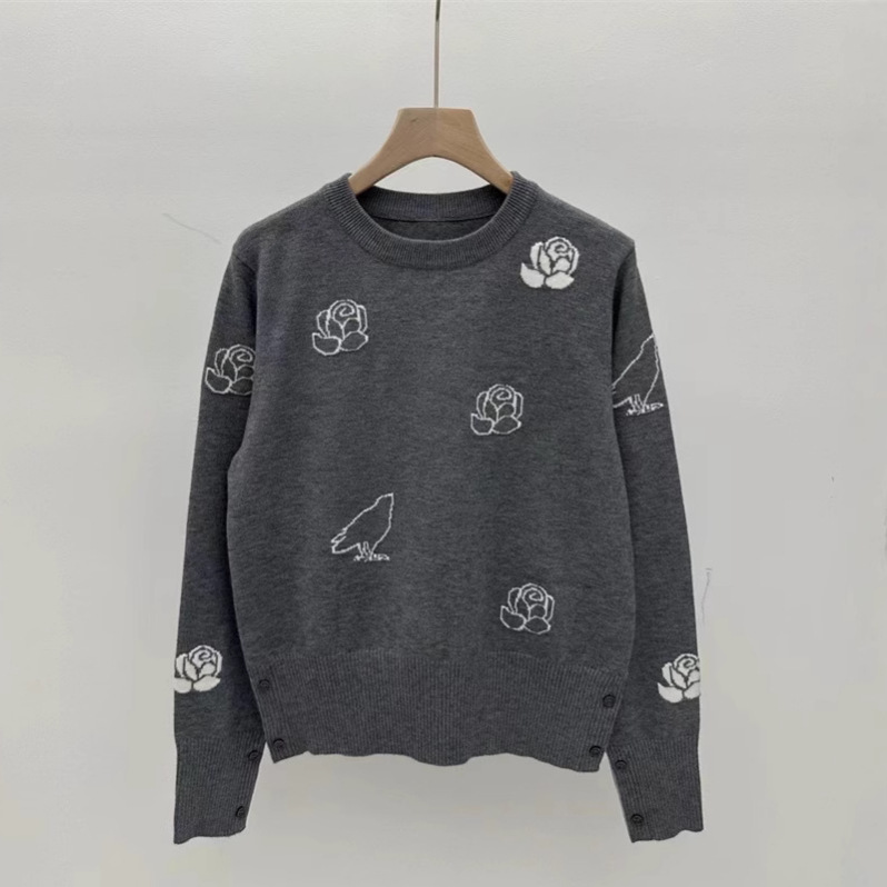 Fall/Winter Round-neck Long-sleeved Knitted Sweater - Image 2