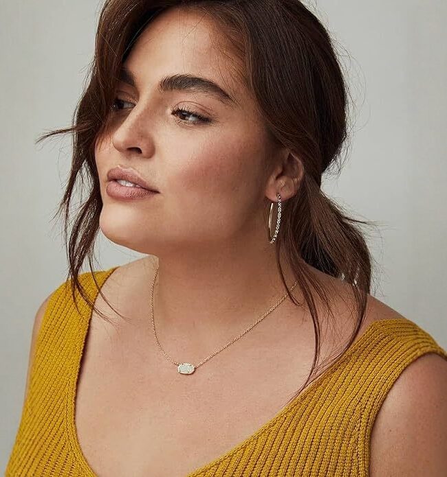 The Nina Oval Birthstone Gold Plated Necklace Detail – La Rose Couture Jewellery & Accessories