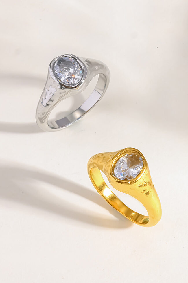 The Fleur 18k Gold Plated Stainless Steel Ring with Zircon Minimalist Hammered Design – La Rose Couture Jewellery & Accessories